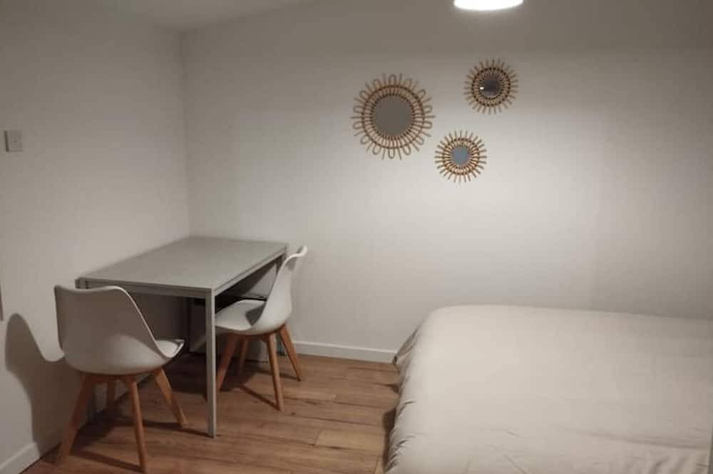 Cosy cottage in the heart of nature with swimming pool in Grazac (Tarn), Albi region