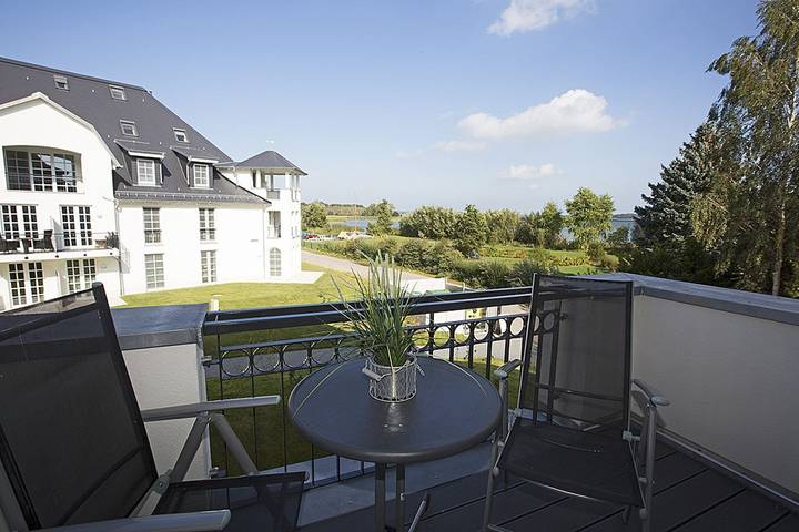 Ferienwohnung für 3 Personen, mit Balkon und Balkon/Terrasse sowie Sauna und Seeblick in Benz - 4