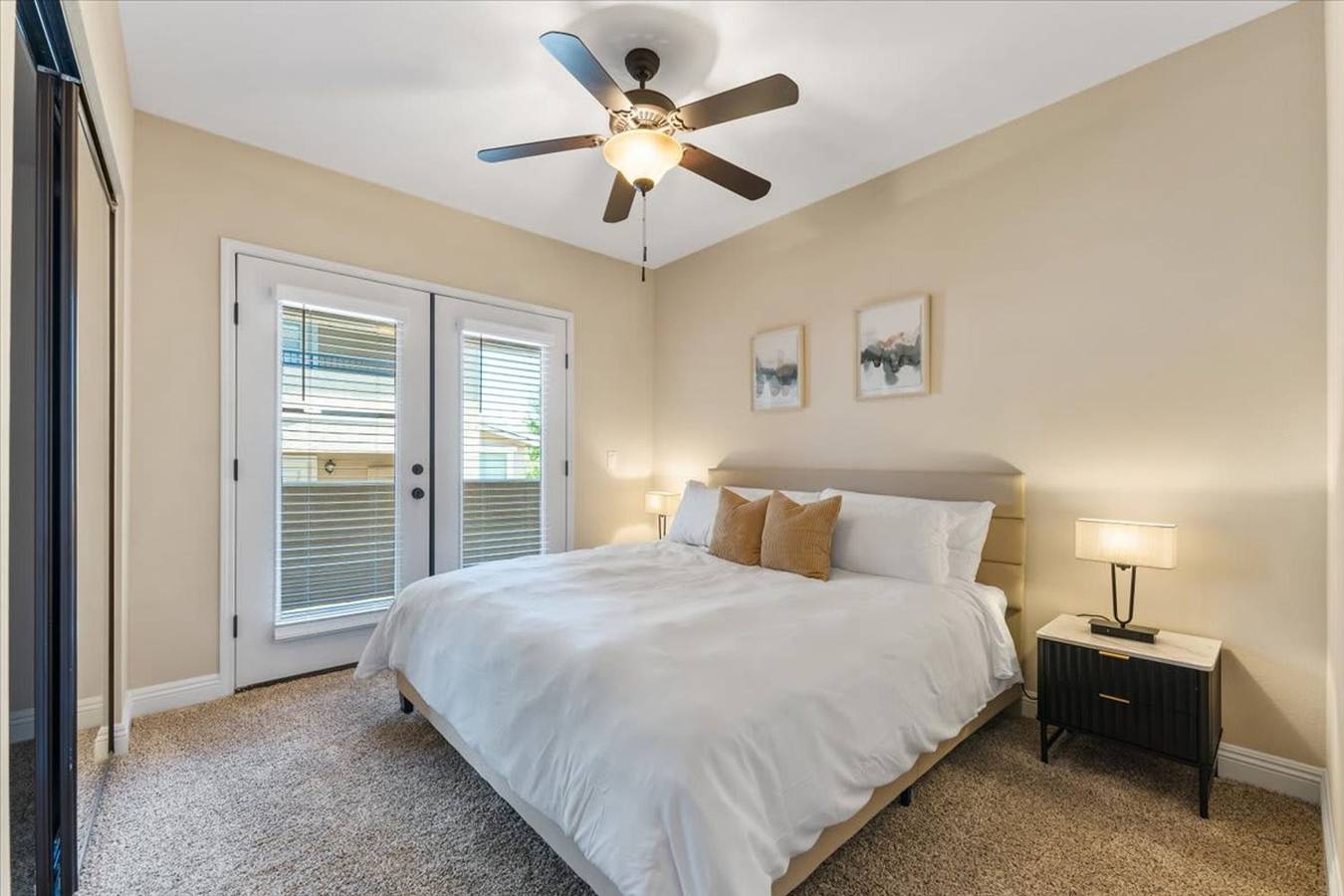 Apartamento entero, 2Br Getaway Pool, Gym, Basketball Court & Theater Access in Nevada (Estados Unidos)