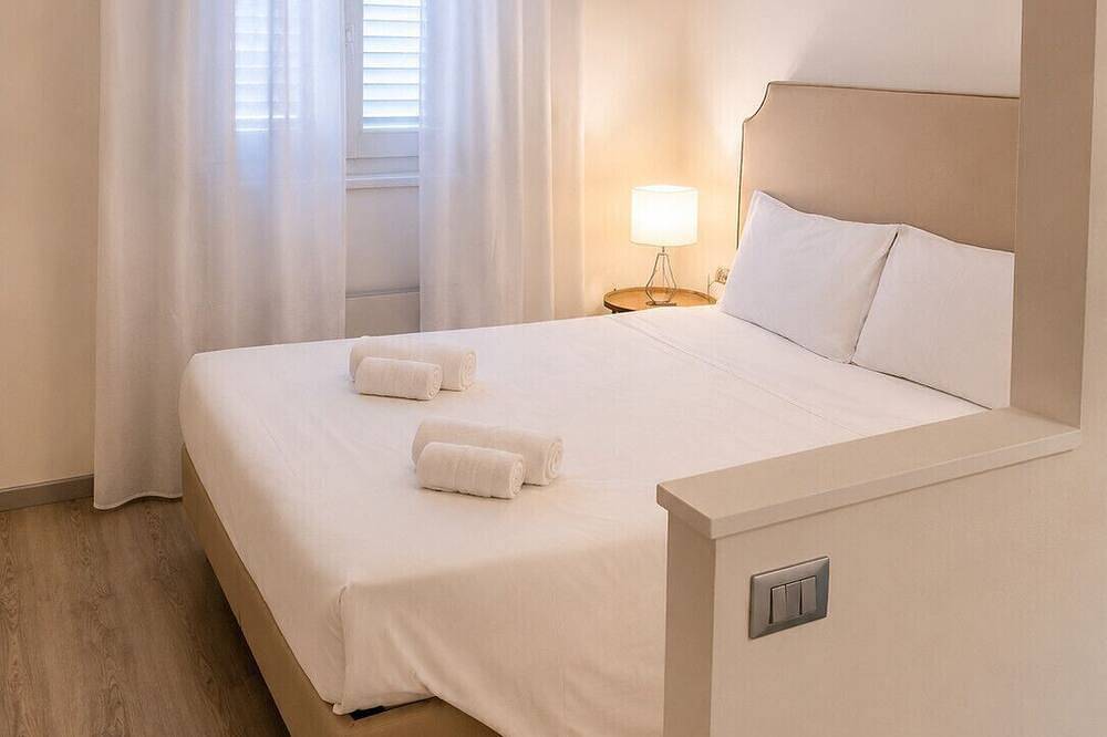 Apartamento entero, Garibaldi Palace trilo Art Coll 2 in Prato, Provincia de Prato