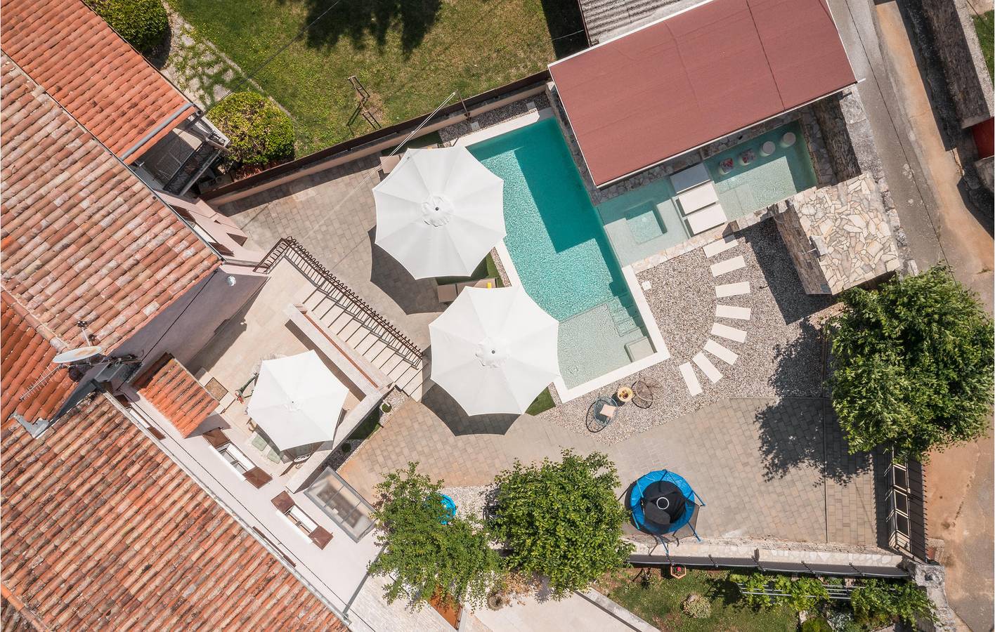 Gemütliche 2-Zimmer-Wohnung mit Terrasse, WLAN und Parkplatz in der Nähe von Svetvinčenat in Svetvinčenat, Zentralistrien