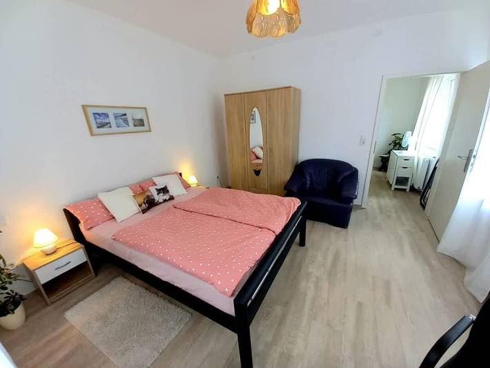 Ferienwohnung für 2 Personen, mit Garten in Hadamar