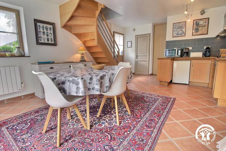 Gîte pour 4 personnes, avec jardin à Treffléan - 4