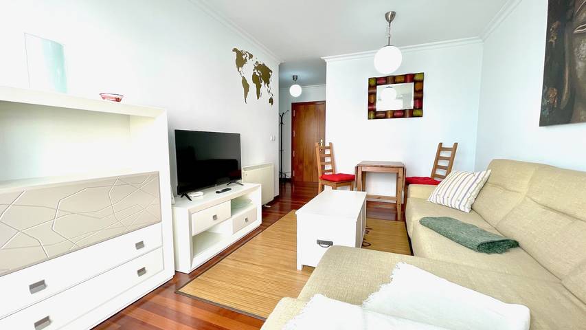 Apartamento entero, Apartamento de vacaciones para 6 personas in Viveiro, A Mariña Lucense