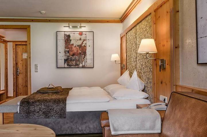 Ferienhaus für 2 Personen, mit Whirlpool und Garten sowie Sauna und Balkon, mit Haustier am Achensee - 4