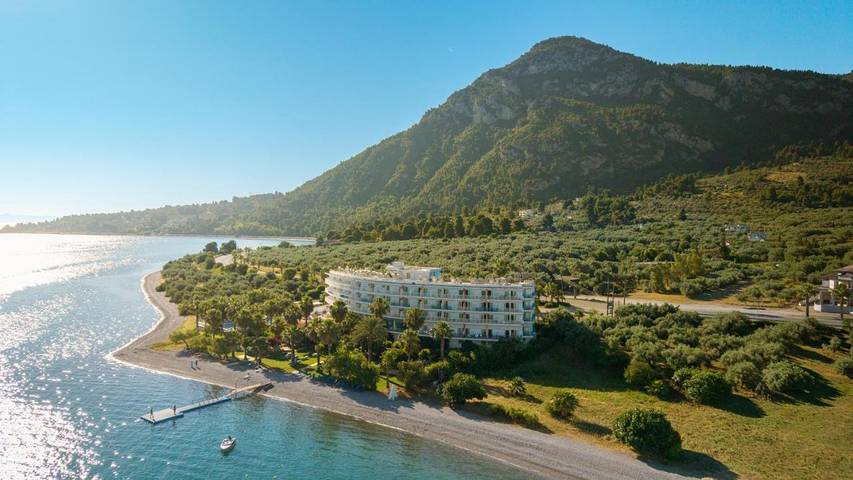 Hôtel pour 2 personnes, avec Balcon et Terrasse ainsi que Jardin et Piscine