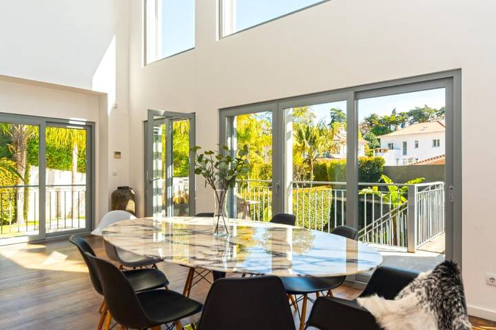 Casa rural para 6 personas, con Balcón y Terraza además de Jardín y Piscina en Estoril - 4