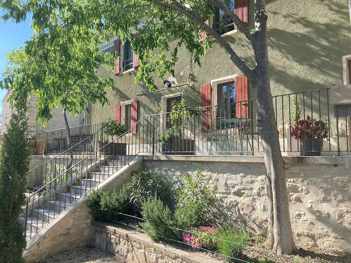 Chambre d’hôte pour 3 personnes, avec Jardin à Orgnac-l'Aven