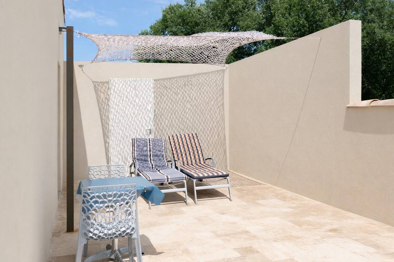 Maison "Beau Gite" avec piscine privée, terrasse privée et Wi-Fi in Le Garn, Région de Nîmes