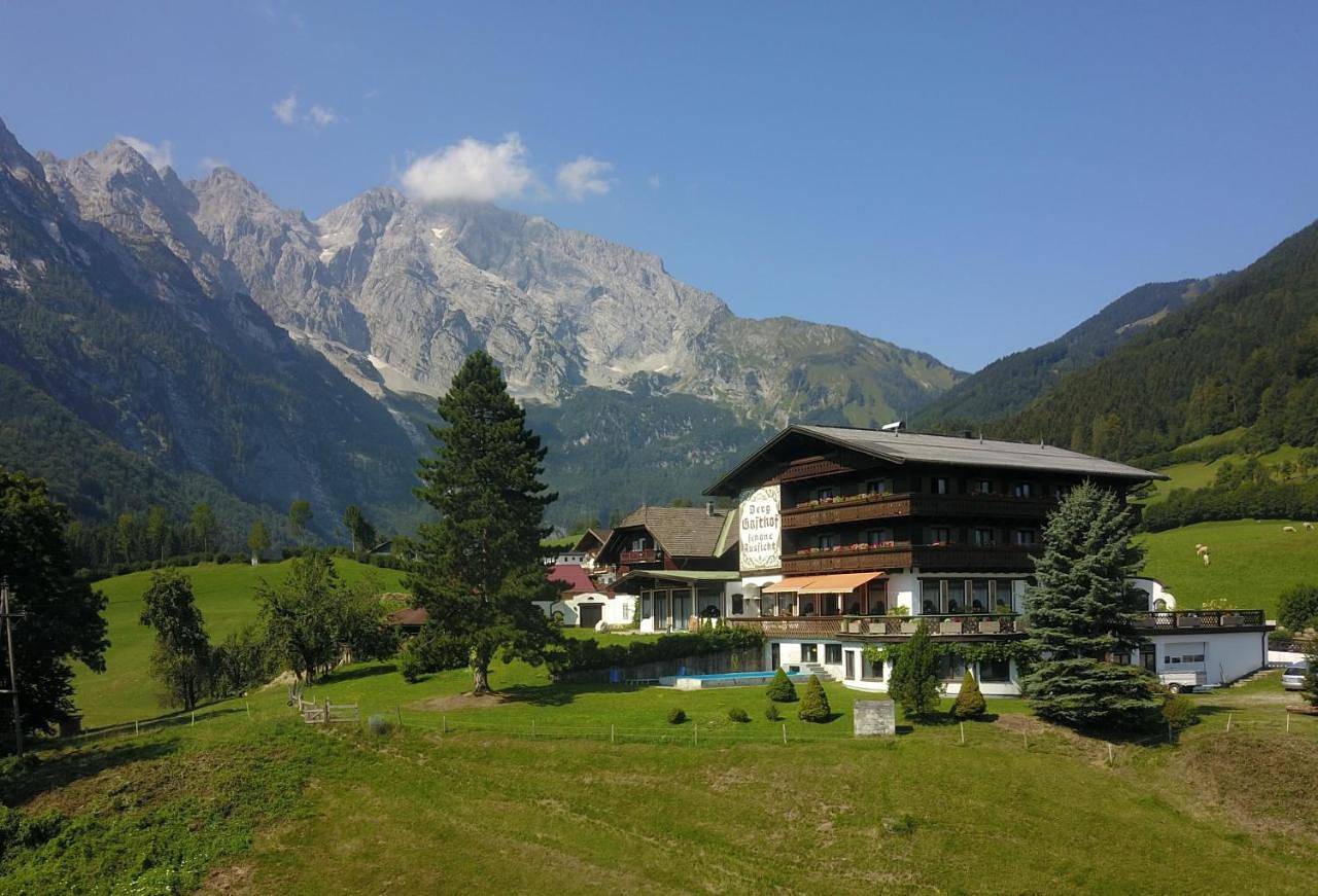 Pension Schöne Aussicht in Göllstock, Kuchl