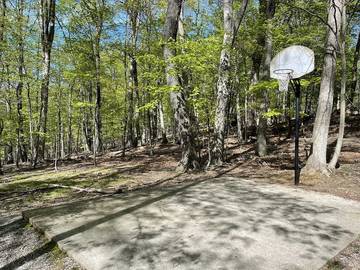 Glamping for 6 Guests in Shenandoah Valley, West Virginia, Picture 1
