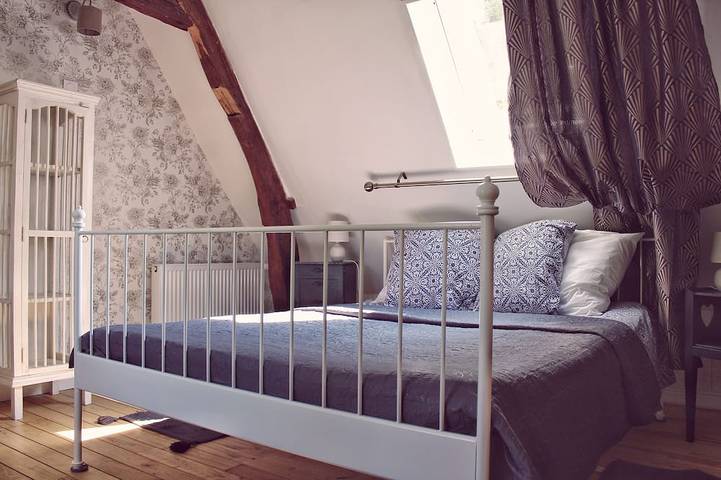 Gîte pour 9 personnes, avec terrasse ainsi que jacuzzi et jardin à Gueutteville-les-Grès - 2