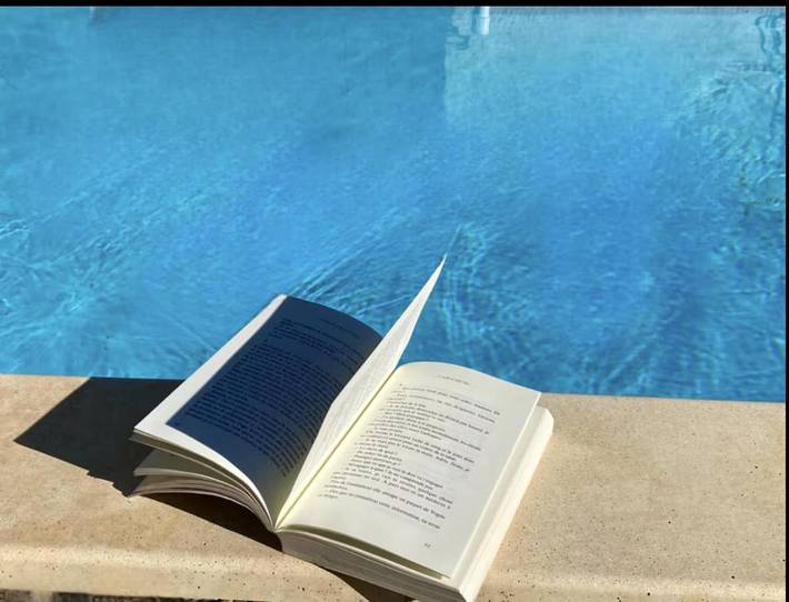 Casa de vacaciones para 4 personas, con vistas y terraza además de piscina y jardín - 1