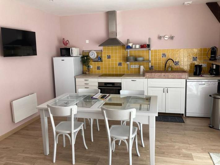 Location de vacances pour 2 personnes, avec vue et jardin à Nuits-Saint-Georges - 2