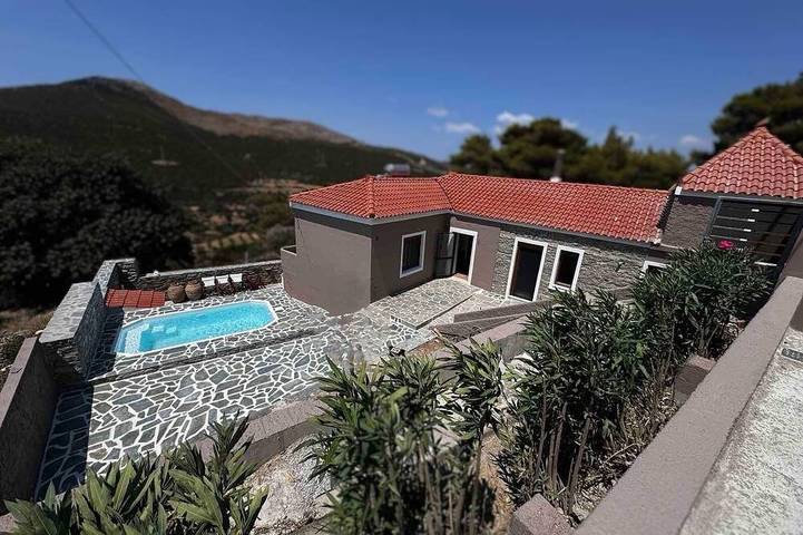 Villa für 8 Personen, mit Garten und Balkon sowie Whirlpool - 1