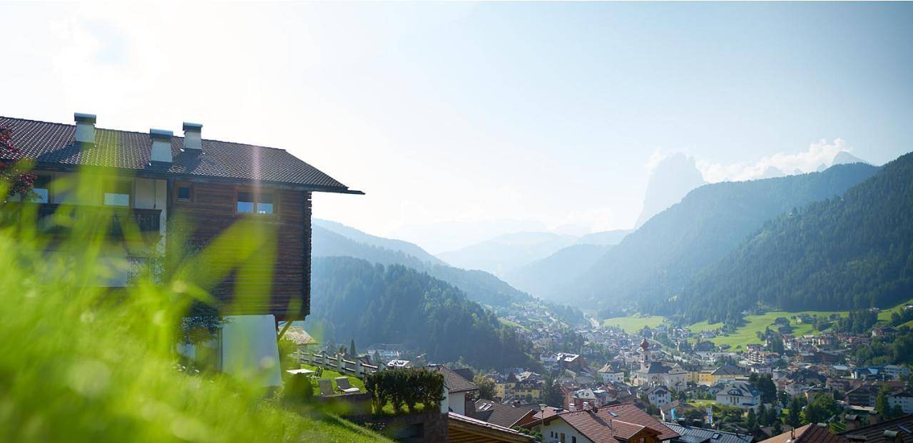 Ganze Wohnung, Cësa Marmolada 1318 in St. Ulrich in Gröden, Dolomiti Superski