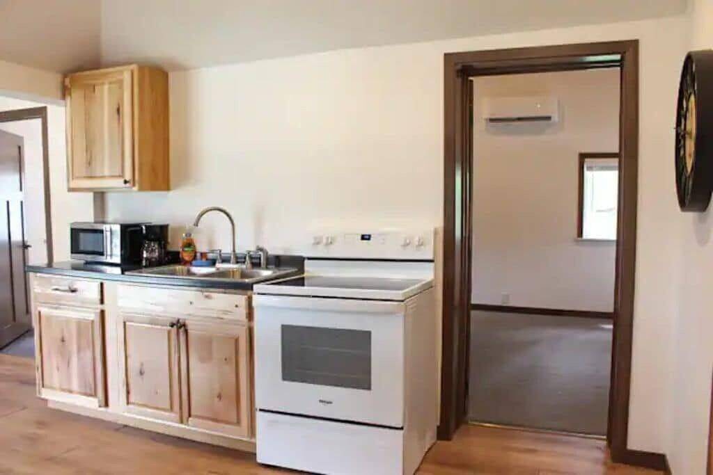 Log Cabin for 8 Guests in Mount Rushmore, Pennington County