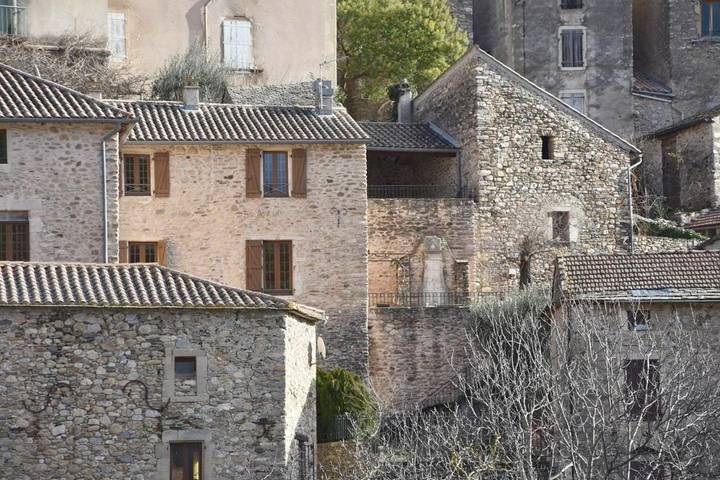 Location de vacances pour 2 personnes, avec Terrasse et Vue à Olargues