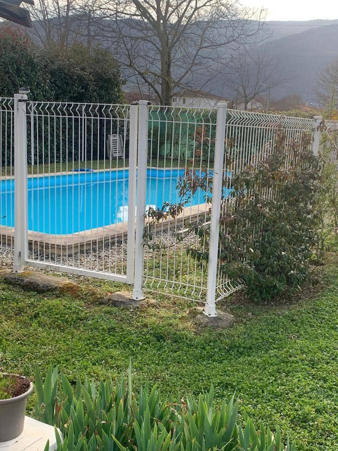 Villa pour 8 personnes, avec Terrasse et Jardin ainsi que Bassin pour enfant et Piscine dans l' Ariège - 2