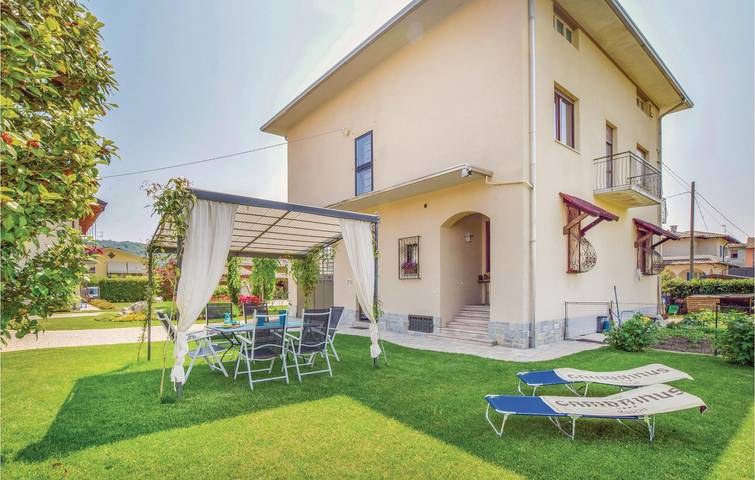 Ferienhaus für 7 Personen, mit Terrasse - 1