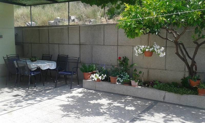 Apartament wakacyjny dla 6 osób, z balkon/ taras w Szybenik