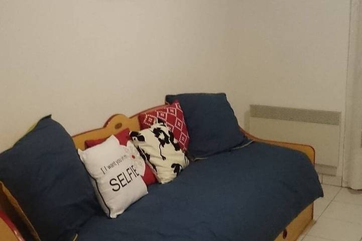 Gîte pour 4 personnes, avec balcon ainsi que jacuzzi et piscine, animaux acceptés dans Saint-Geniez-d'Olt-et-d'Aubrac - 4