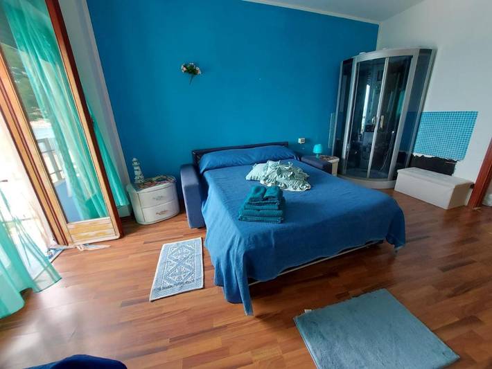 Ferienwohnung für 4 Personen, mit Terrasse und Ausblick in Mondello - 2