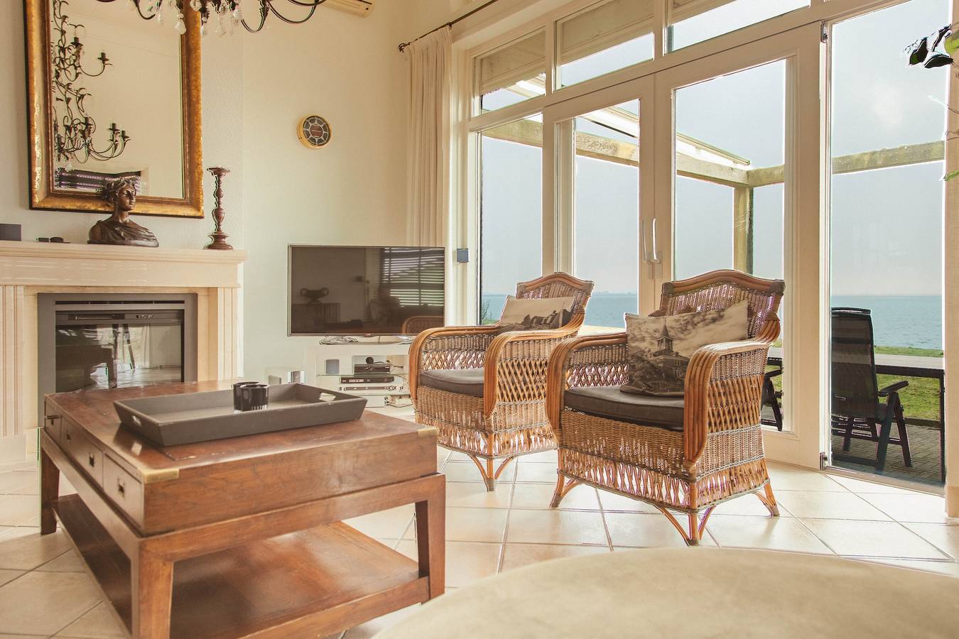 Beach Resort Makkum — Dijkvilla – 5 Personen in Makkum, Ijsselmeer