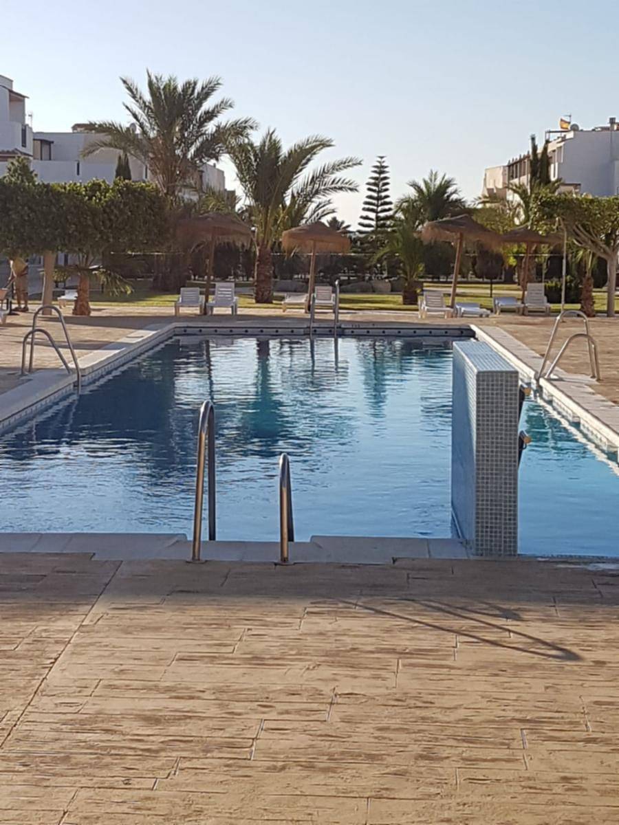 Geheel appartement, Vakantieappartement voor 6 personen met balkon/terras in Playas de Vera, Vera