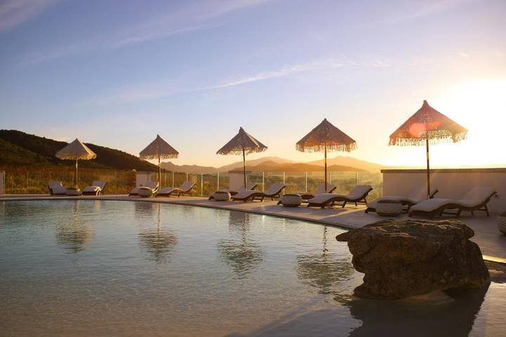 Bed and Breakfast für 3 Personen, mit Kinderpool und Pool sowie Garten und Ausblick - 1