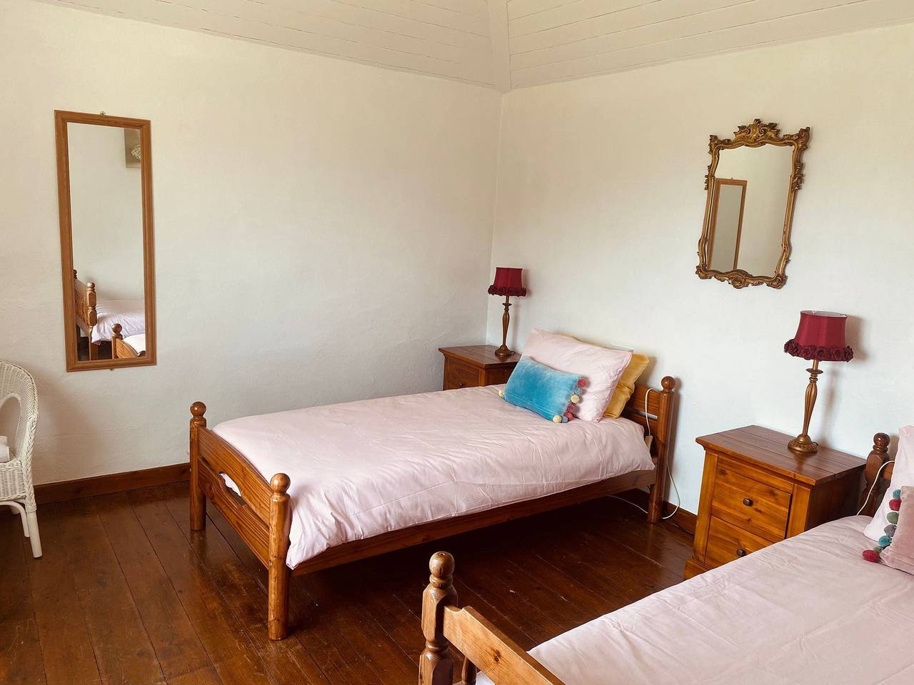 Near Coast - Garden - Parking - Sleeps 4 in Ardfield, County Cork