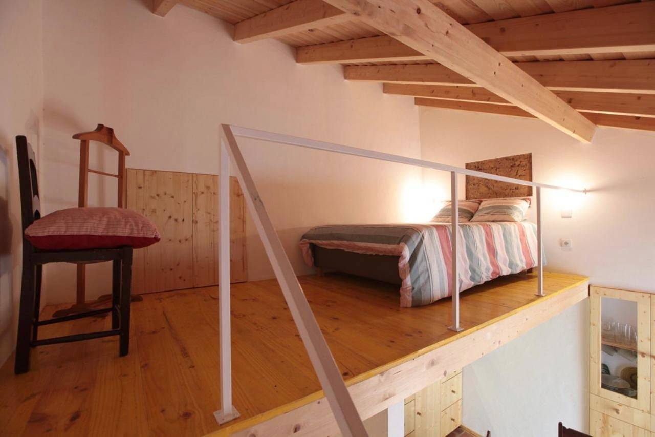 Apartamento inteiro, Casa das Minas in Mina de São Domingos, Corte do Pinto