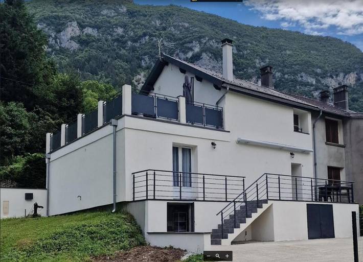 Villa pour 6 personnes, avec terrasse ainsi que vue et jardin dans l' Ariège - 2