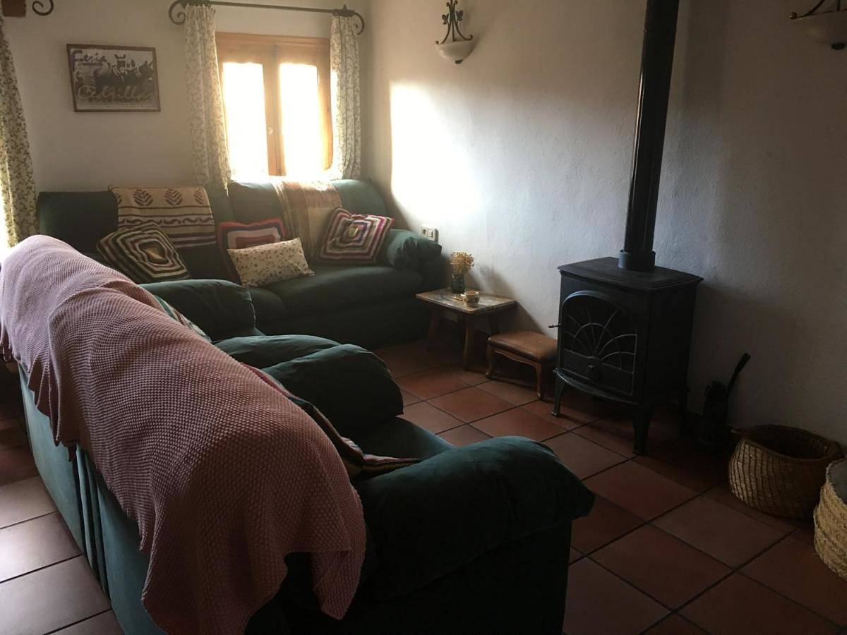 Six-Bedroom House in Valdelinares, Provincia de Teruel