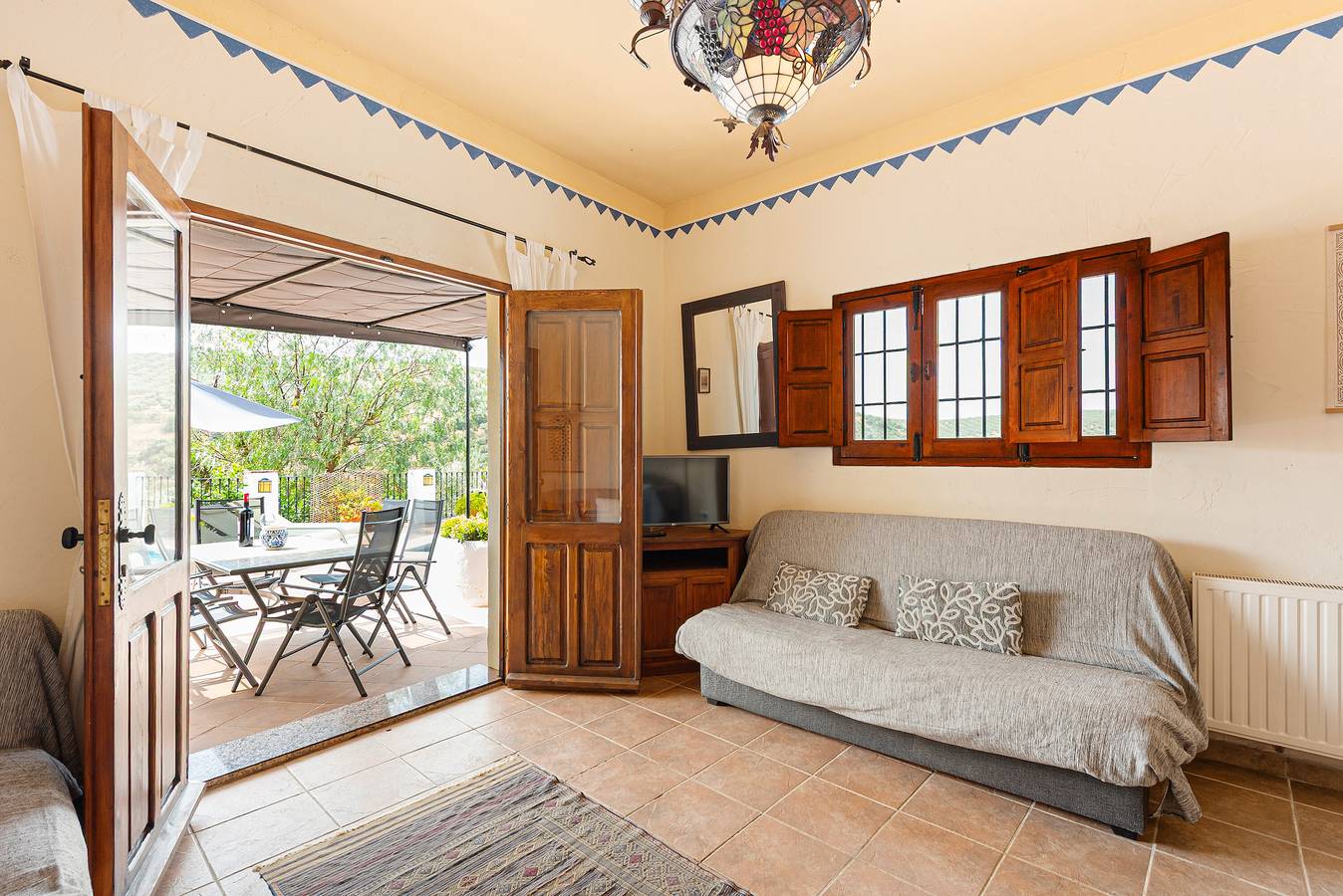 Casa Rural 'Furones' met Uitzicht op de Bergen, Wi-Fi en Airconditioning in Atalaya (Villanueva de Algaidas), Villanueva de Algaidas