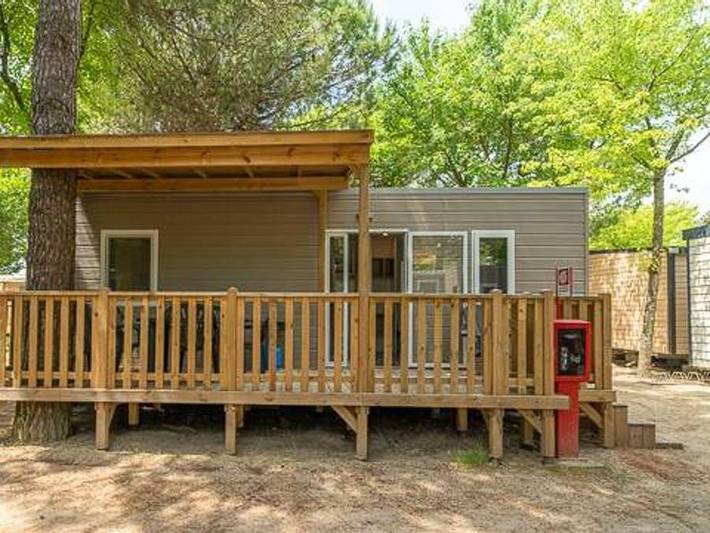 Mobil home pour 4 personnes, avec bassin pour enfant et piscine à Montagnac-Montpezat - 2