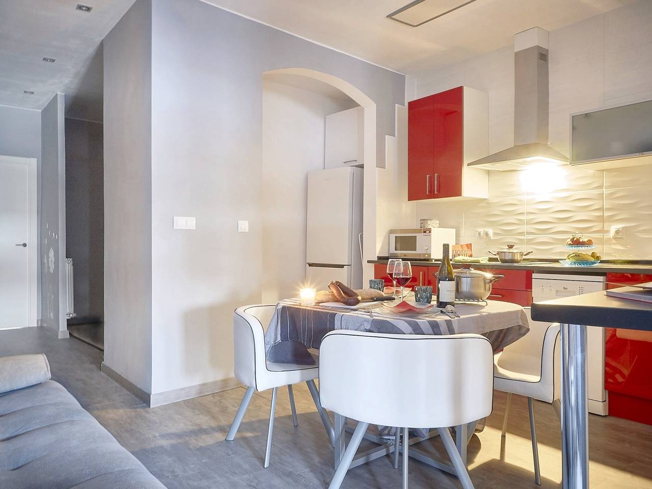 Ganze Wohnung, Komfortables Apartment in León – 55 m² + Balkon in León, Cordillera Cantábrica
