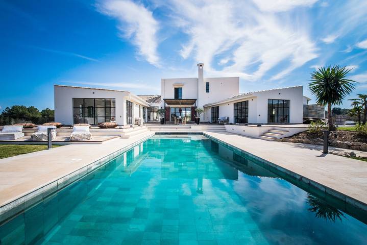 Ferienhaus für 8 Personen, mit Balkon und Garten in Porreres