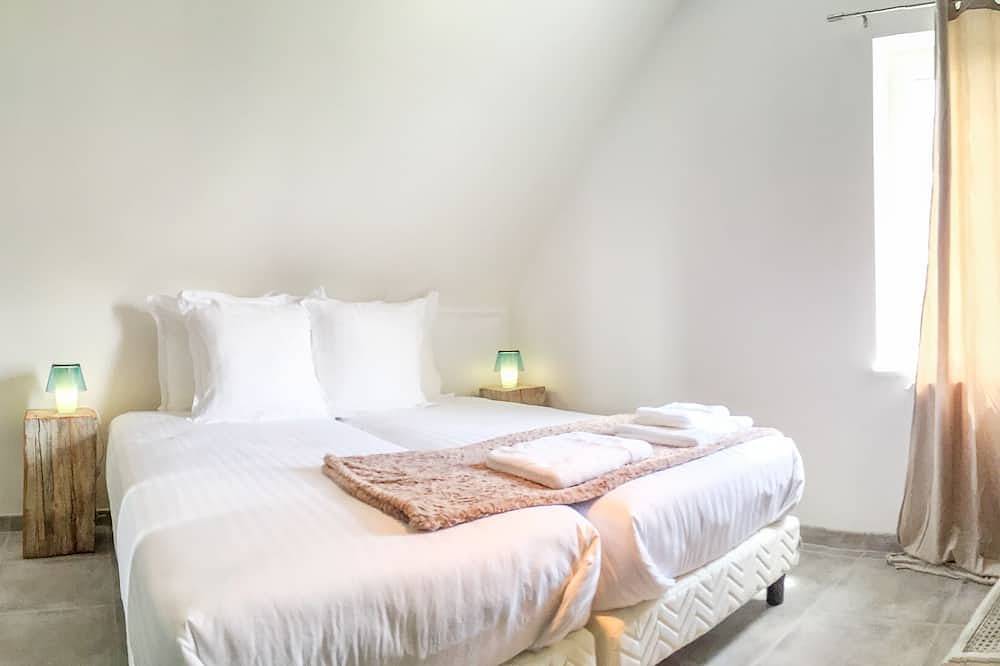 Villa Victorine: 8 Pers. Veranda in der Nähe der wilden Küste in Plougasnou, Ceinture Dorée