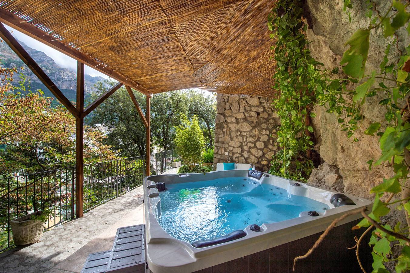 Villa Elio in Positano in Spiaggia Fornillo, Positano