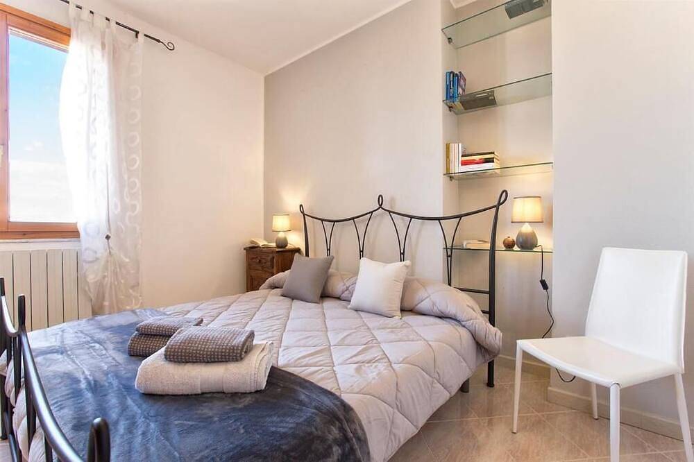 Ganze Wohnung, Chiara's Home where you can enjoy breathtaking sunsets overlooking Capo Caccia in Sant'Anna, Alghero