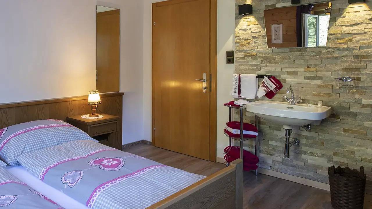 Geheel vakantieappartement, Vakantieappartement voor 7 personen met balkon in Gaschurn, Gaschurn en omgeving