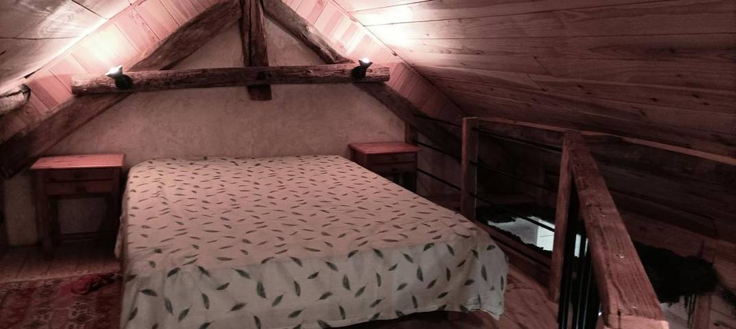 Chambre d’hôte pour 4 personnes, avec Terrasse et Jardin ainsi que Piscine et Vue dans Nattages