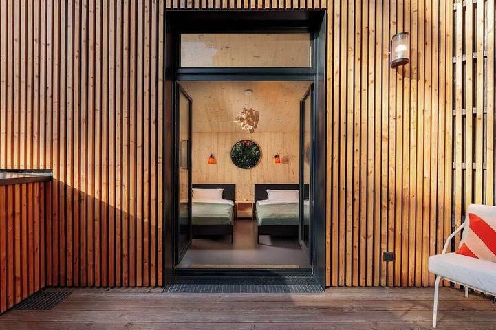 Ferienhaus für 6 Personen, mit Balkon und Garten in Templin