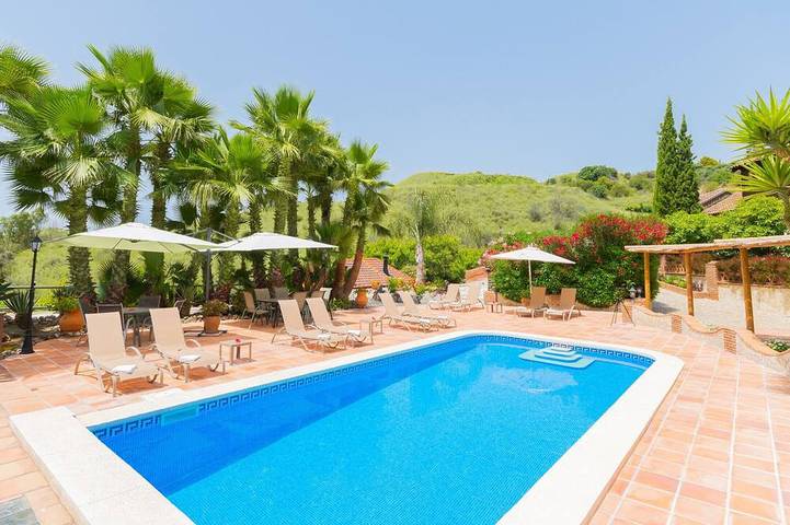 Chalet para 2 personas, con piscina y jardín en Mijas
