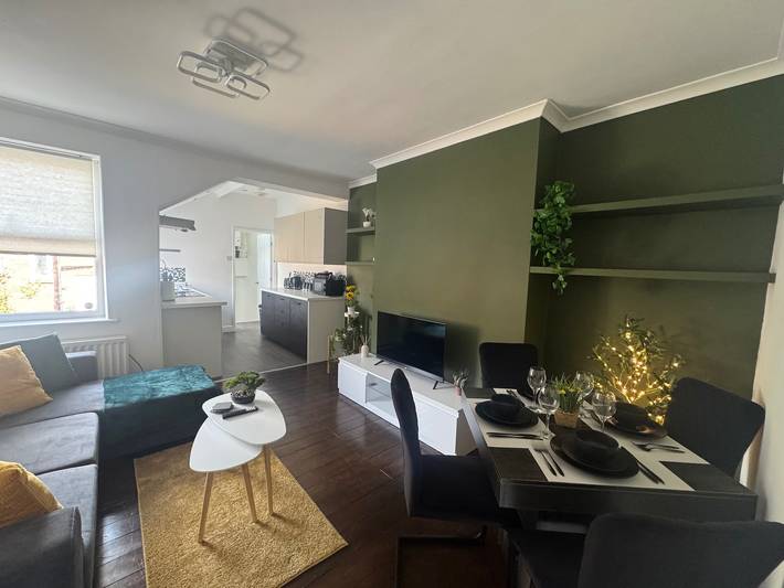 Holiday apartment for 9 people, with garden, child-friendly - 1