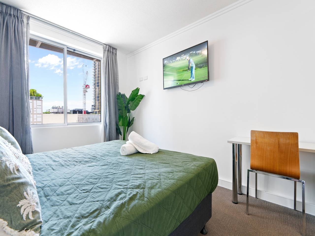 Entire apartment, Stylish 1-Bed Studio in Vibrant South Brisbane in South Brisbane, Brisbane
