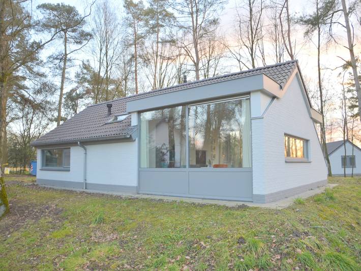 Bosretraite Nabij Kempen-Broek in Stramproy, Limburg