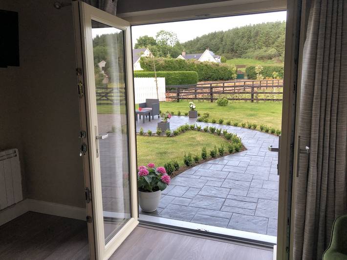 Lodge for 4 people, with Terrace and Garden in County Tipperary