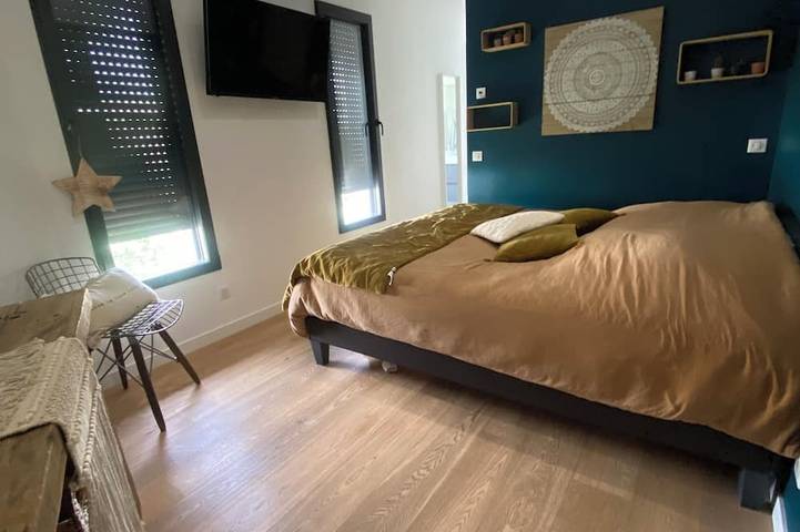 Location de vacances pour 8 personnes, avec jardin ainsi que terrasse et piscine à Combaillaux - 2